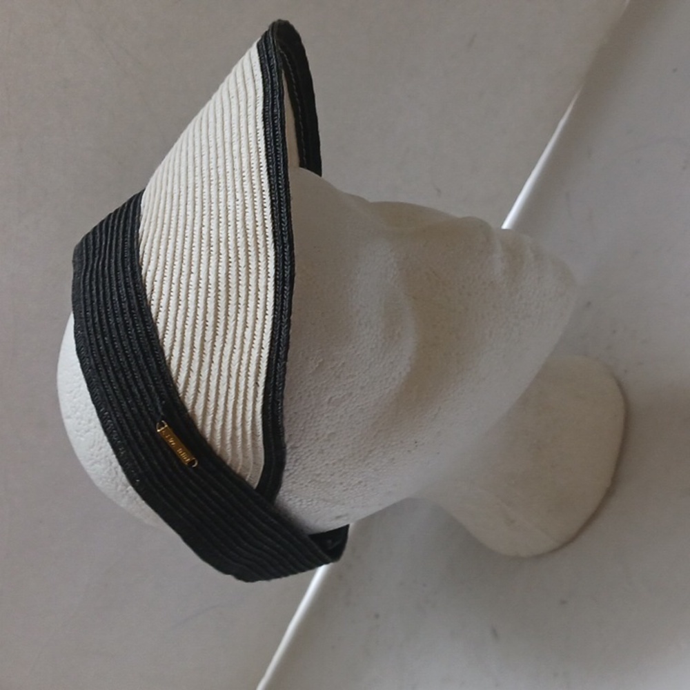 Nine West adjustable straw sun visor-one size